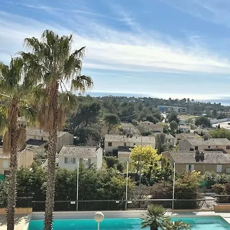 Apartment Chez Ophelie, Mer Et Piscine